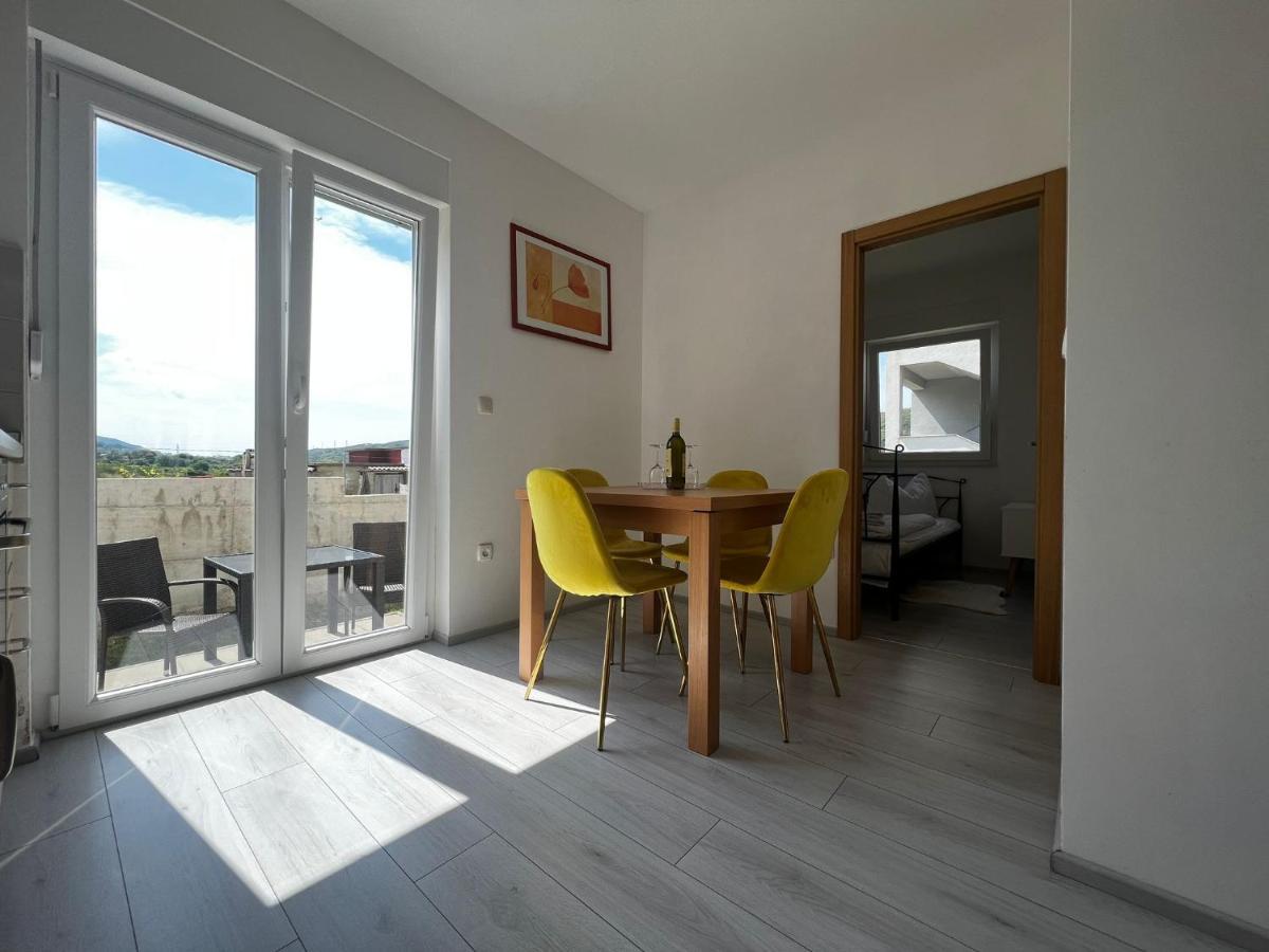 Apartments Petrusic Супетарска-Драга Экстерьер фото