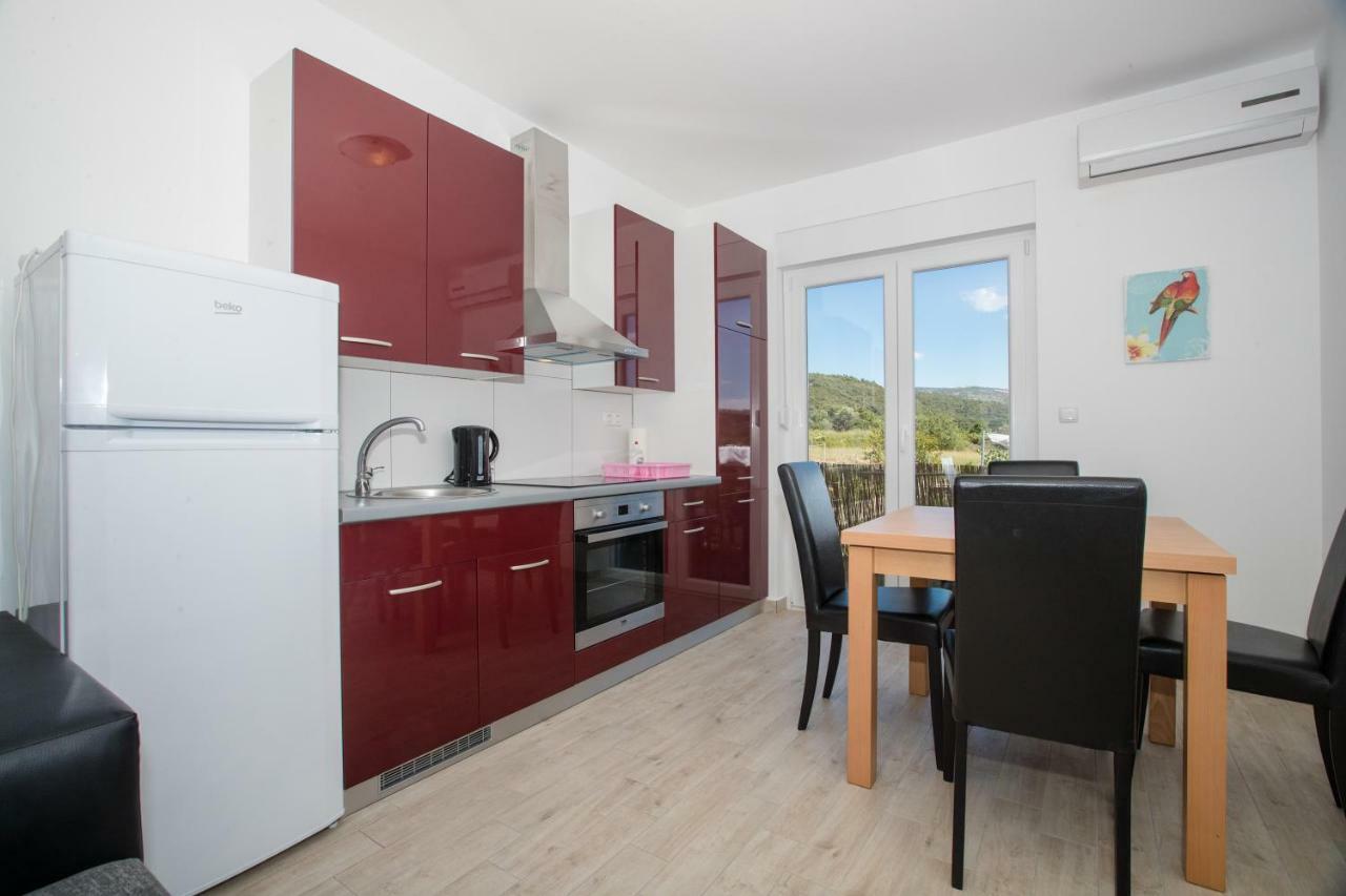 Apartments Petrusic Супетарска-Драга Экстерьер фото